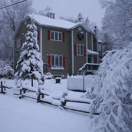 La Chaumiere De L'Anse Bed & Breakfast Mont-Tremblant Eksteriør bilde